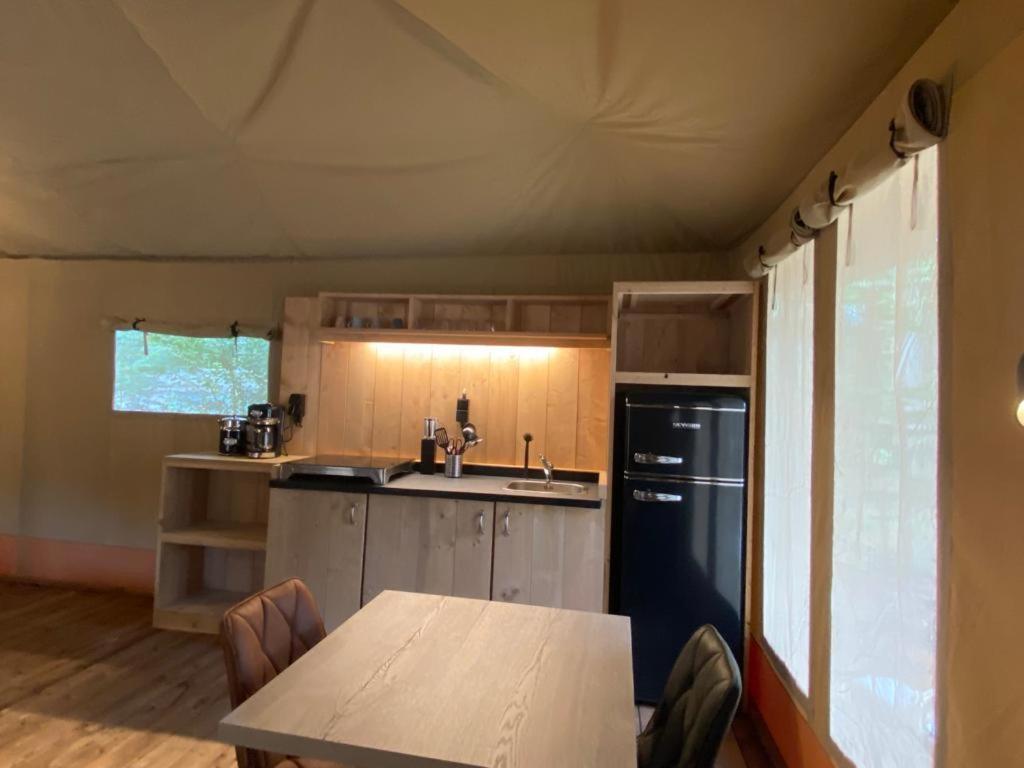 Camping Het Horstmannsbos Gasselte Kamer foto