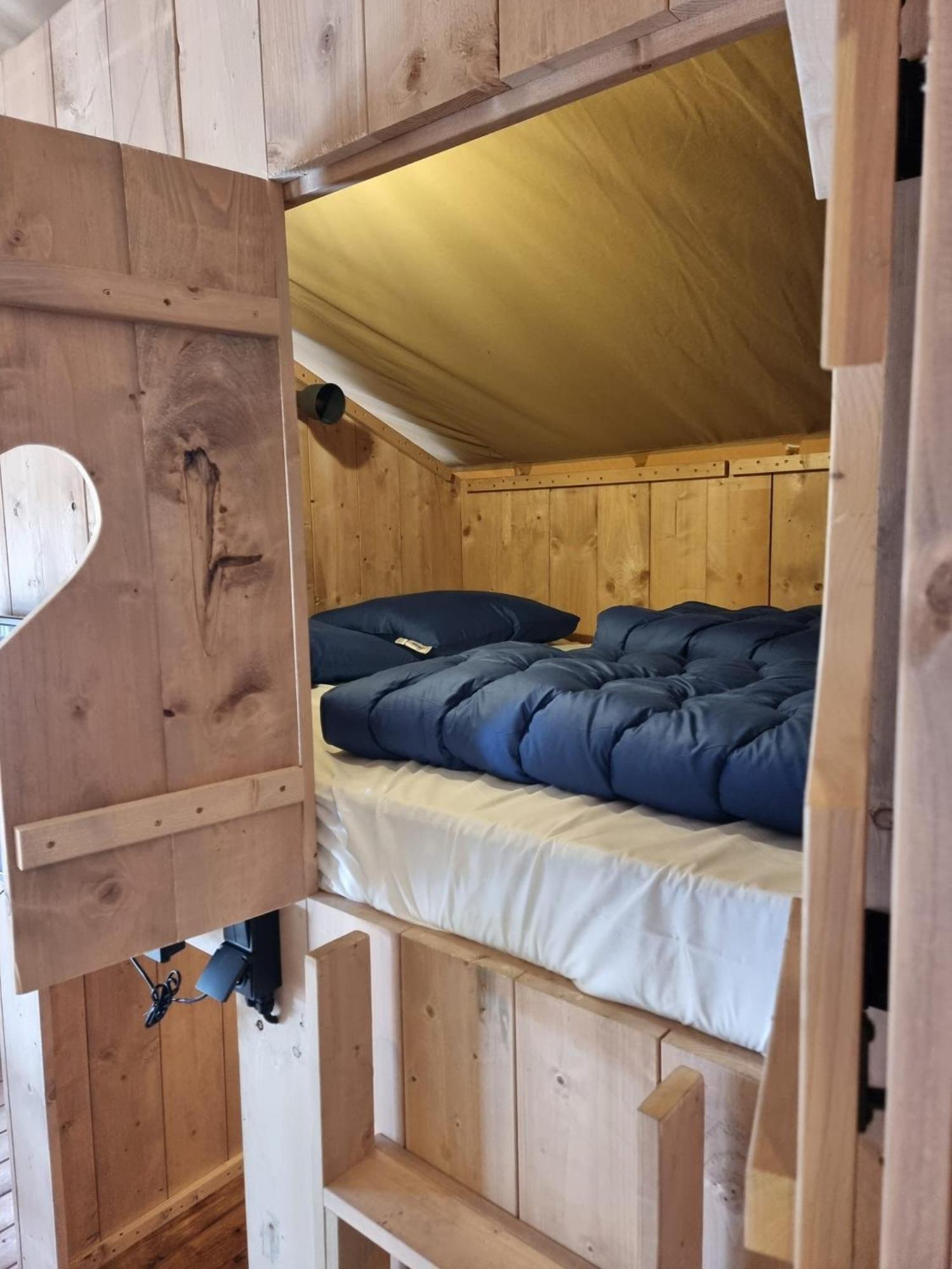 Camping Het Horstmannsbos Gasselte Kamer foto