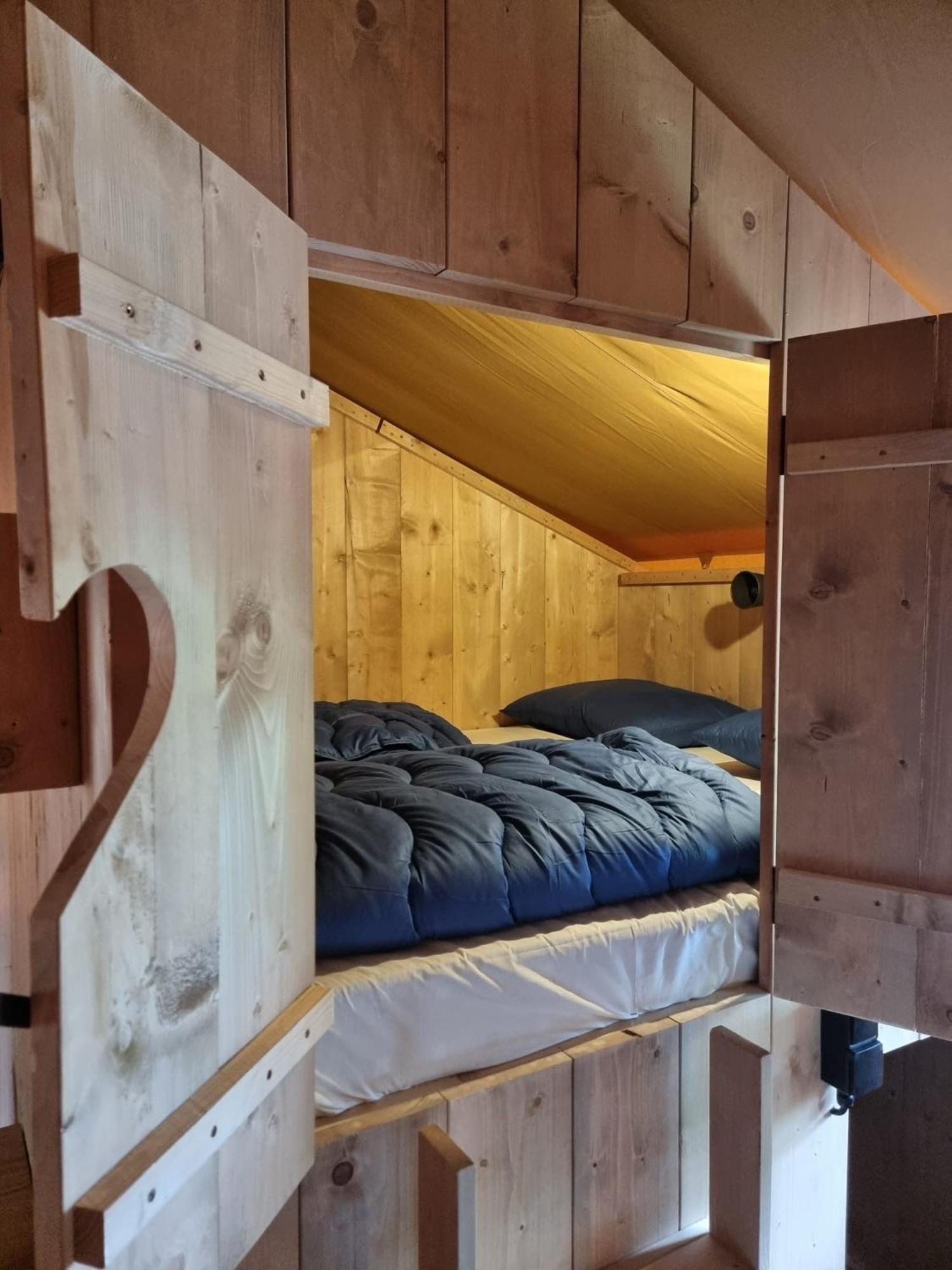 Camping Het Horstmannsbos Gasselte Kamer foto