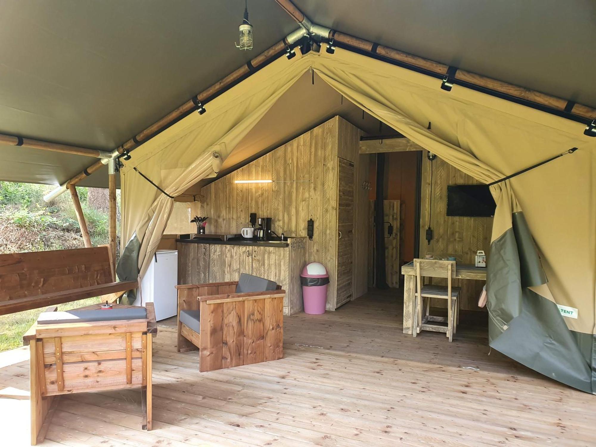 Camping Het Horstmannsbos Gasselte Kamer foto