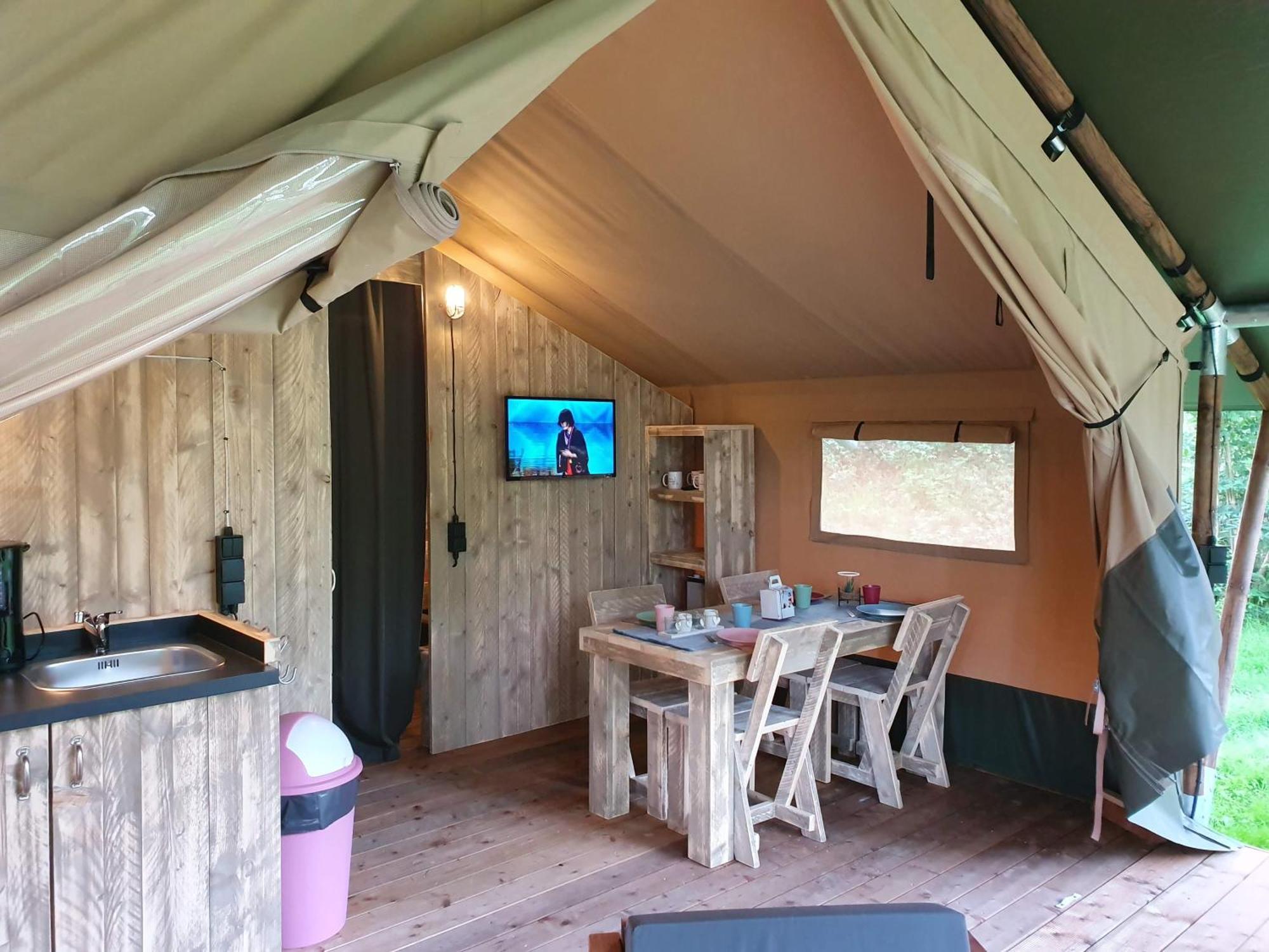 Camping Het Horstmannsbos Gasselte Kamer foto